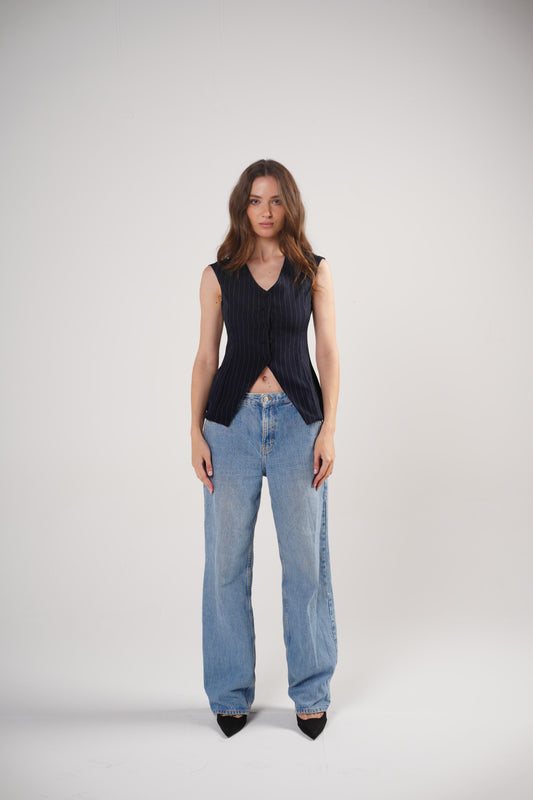 The Sculpting Vest in Navy Blue