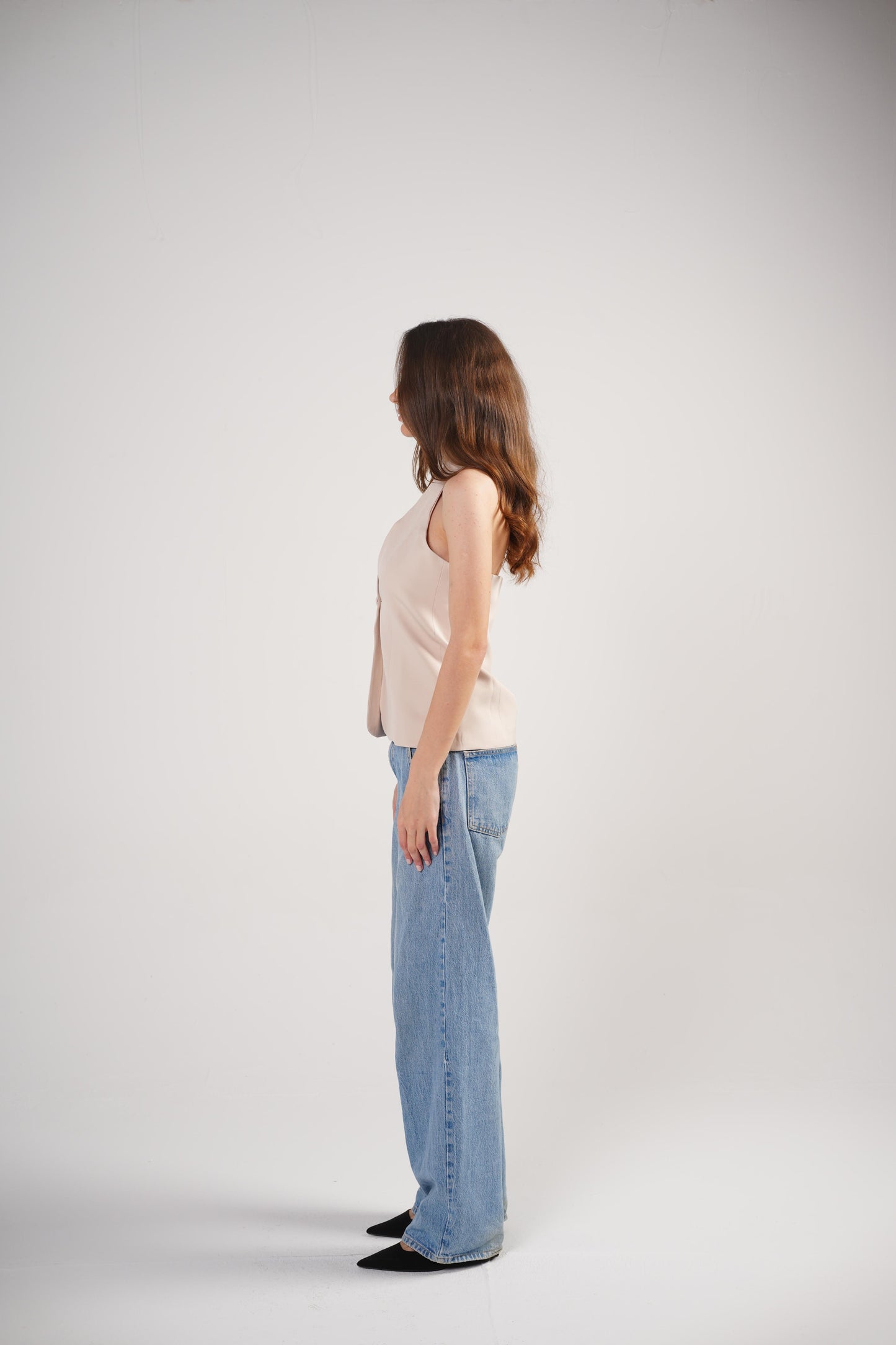 The Trendsetter Vest in Light Beige