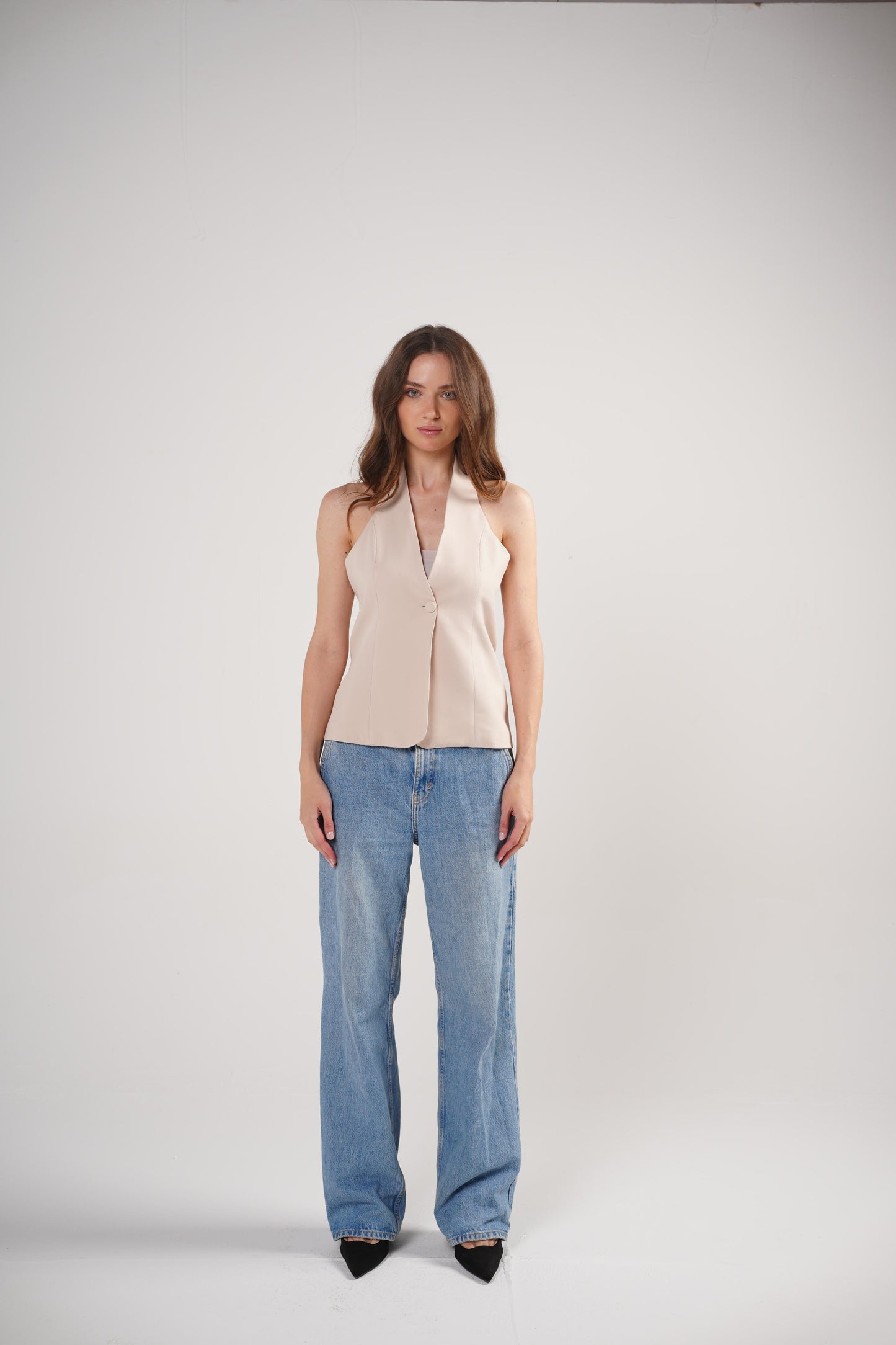 The Trendsetter Vest in Light Beige