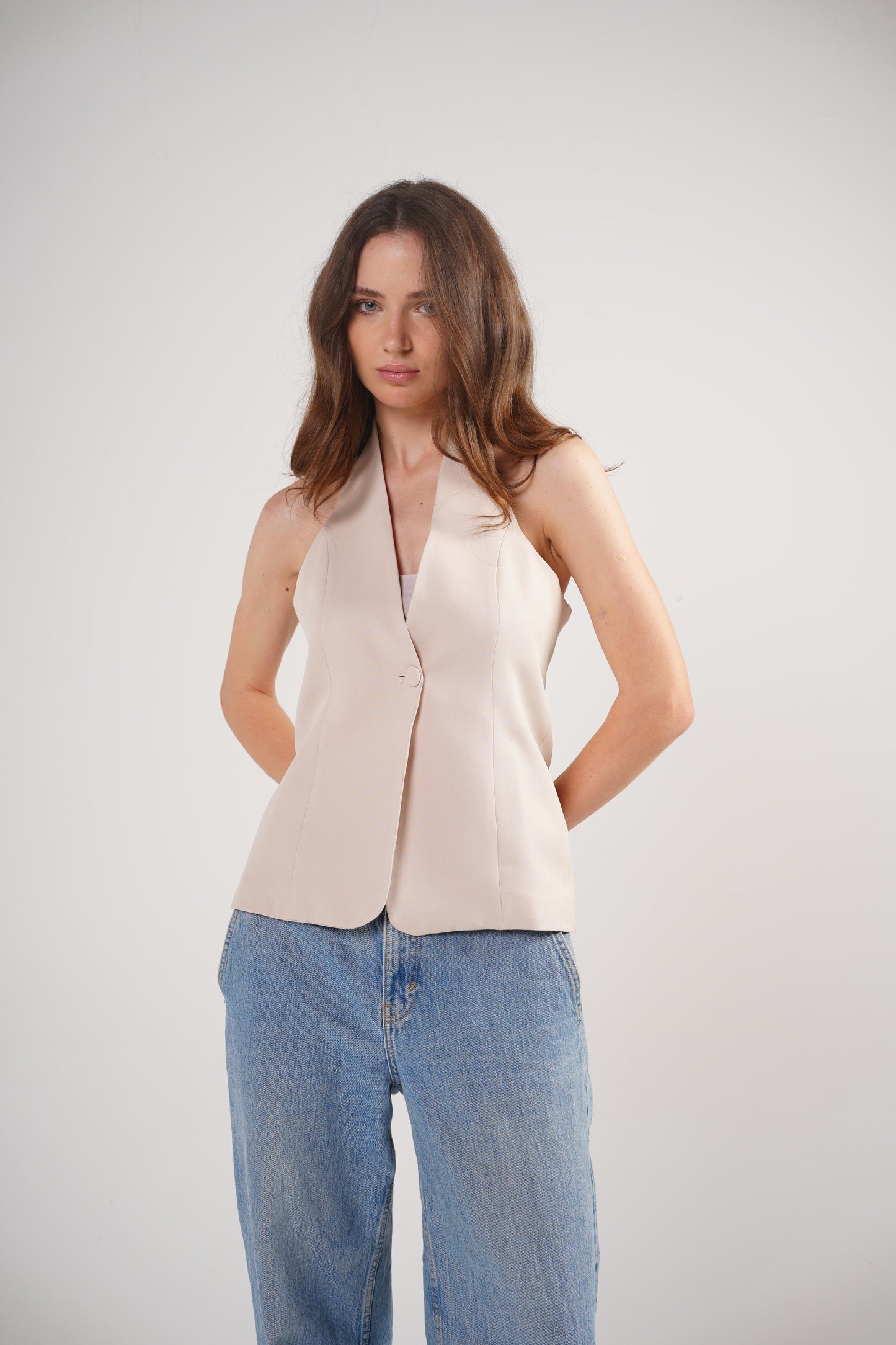 The Trendsetter Vest in Light Beige
