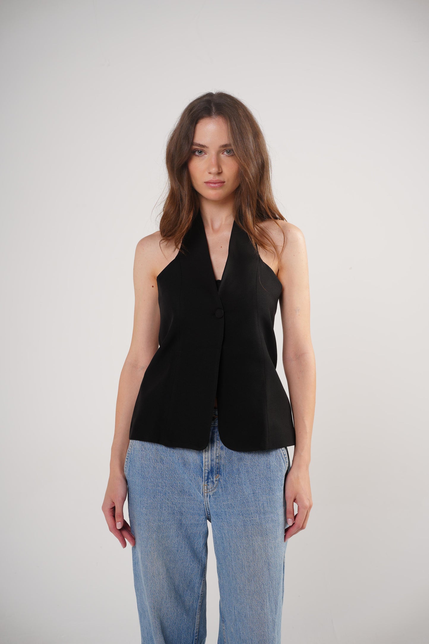 The Trendsetter Vest in Black