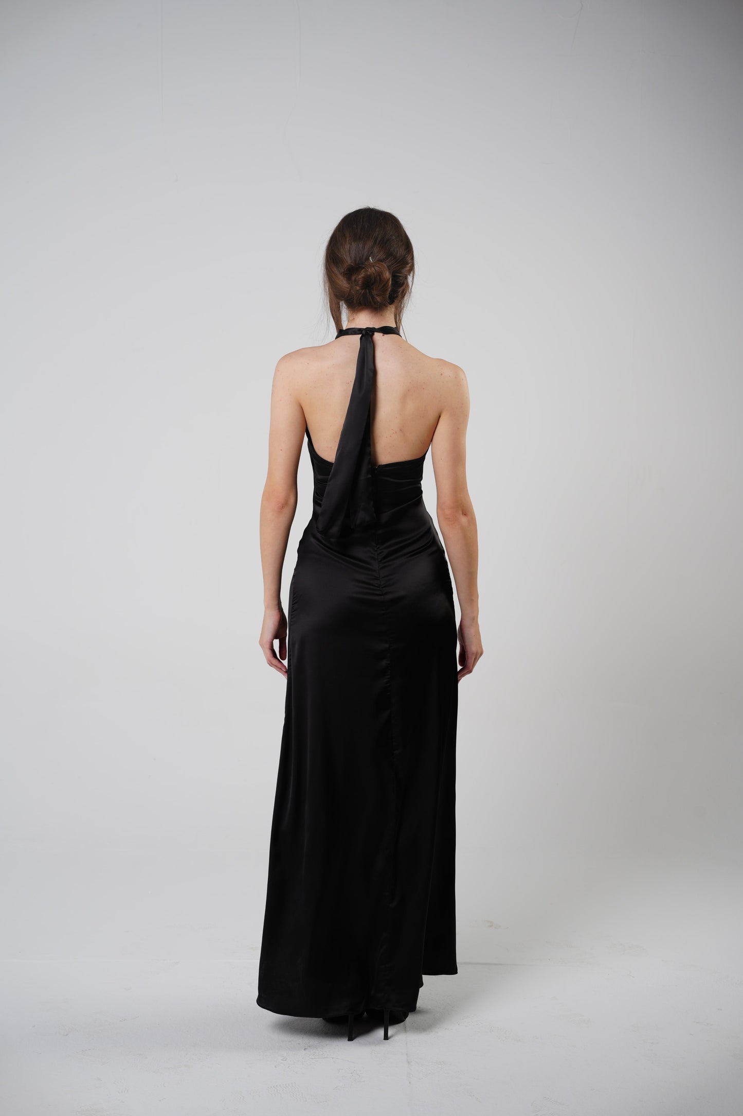 (Preorder Delivery within 7 Days) 
The Greek Goddess Satin Dress - Black
