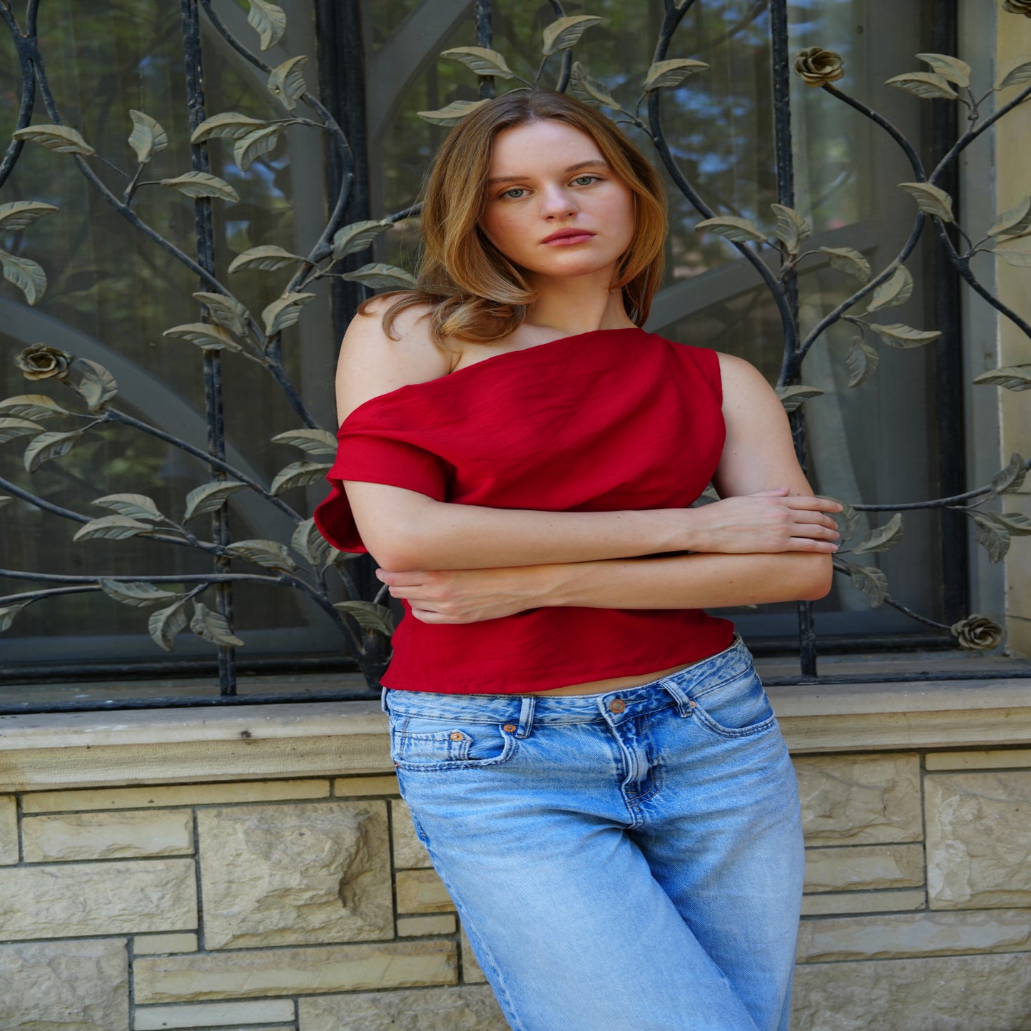 The Off-Shoulder Linen Top in Red